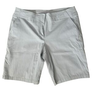 Izod Ladies Golf Shorts Grey Size 12